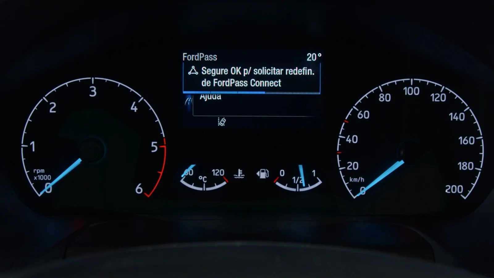 Redefinindo a Conectividade com o FordPass Connect™