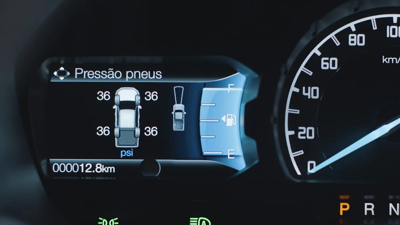 Sistema de Monitoramento de Pressão dos Pneus