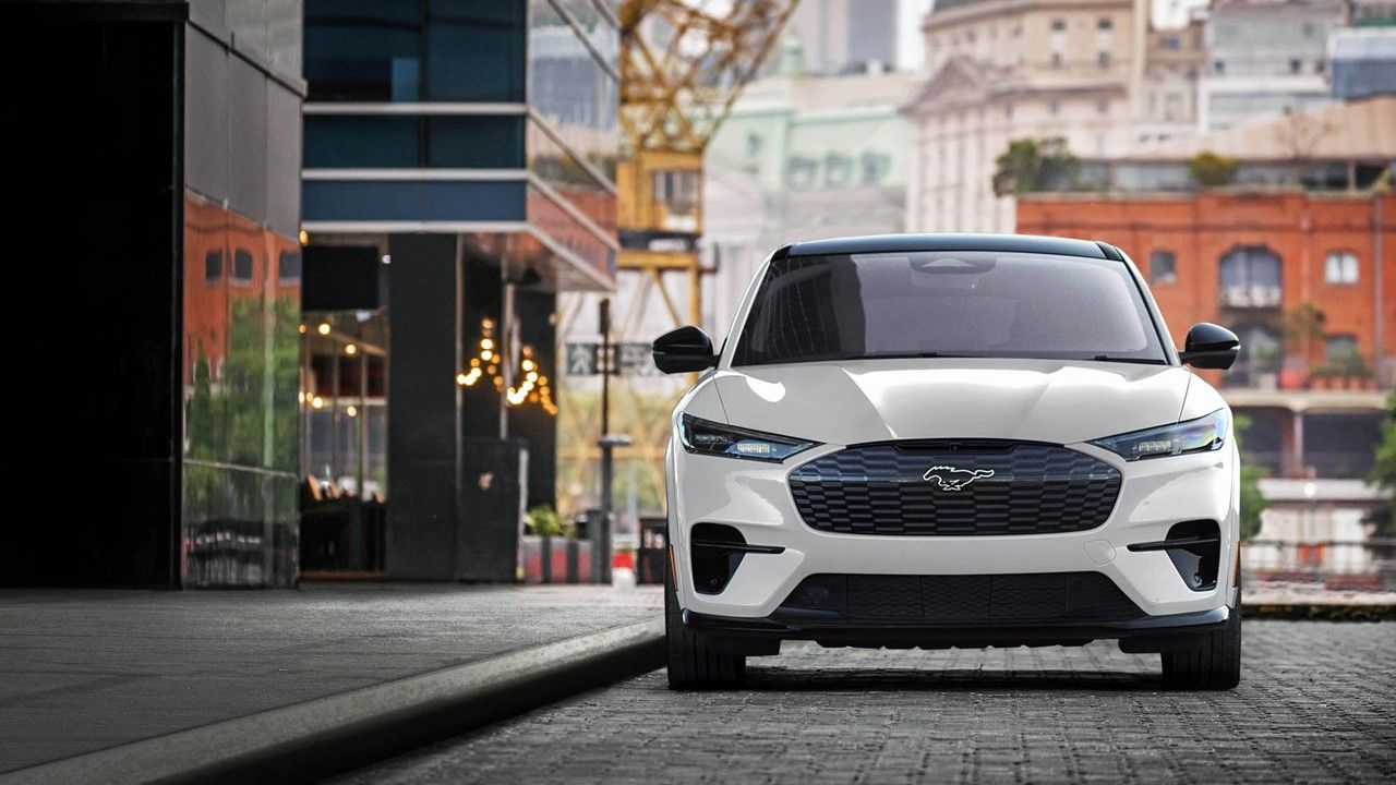 Ar condicional Dual Zone com saída para a segunda fileira